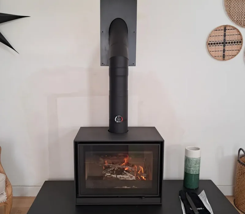 Marque de poêle et cheminée Barbas vendu par l'entreprise quali-flammes, entreprise de cheminée et poêles à Vallet