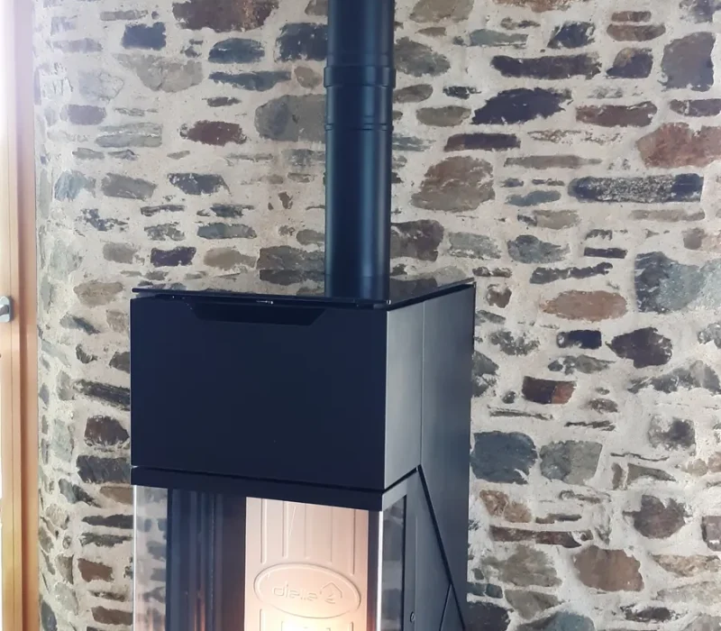 Marque de poêle et cheminée Dielle vendu par l'entreprise quali-flammes, entreprise de cheminée et poêles à Vallet