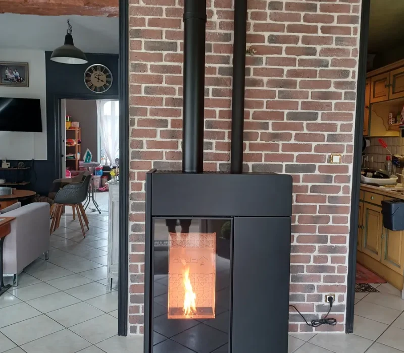 Marque de poêle et cheminée Dielle vendu par l'entreprise quali-flammes, entreprise de cheminée et poêles à Vallet