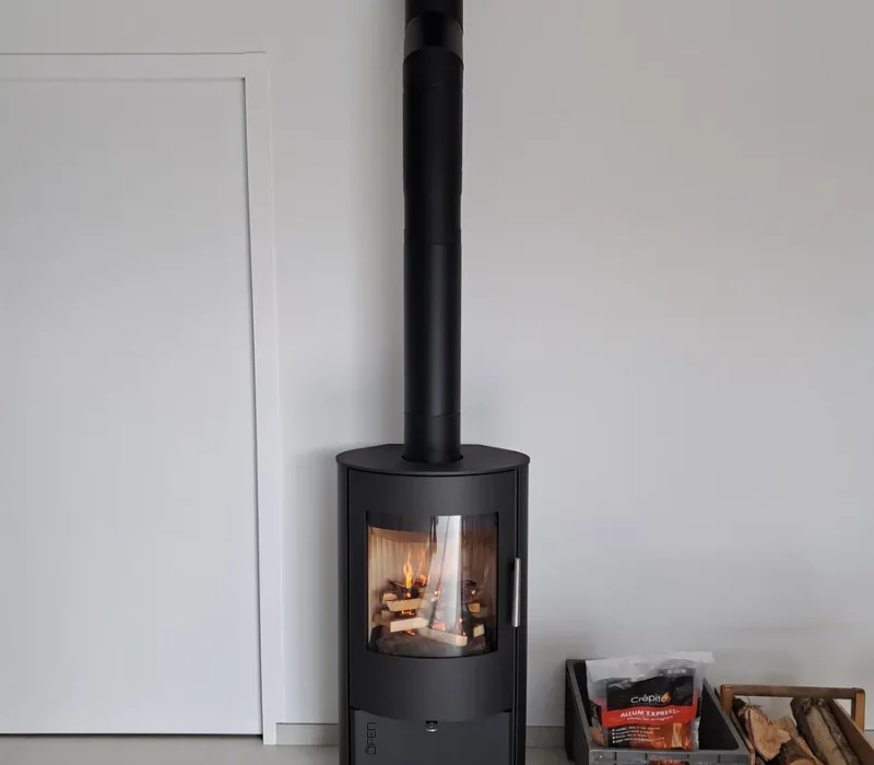Marque de poêle et cheminée Lorflam vendu par l'entreprise quali-flammes, entreprise de cheminée et poêles à Vallet